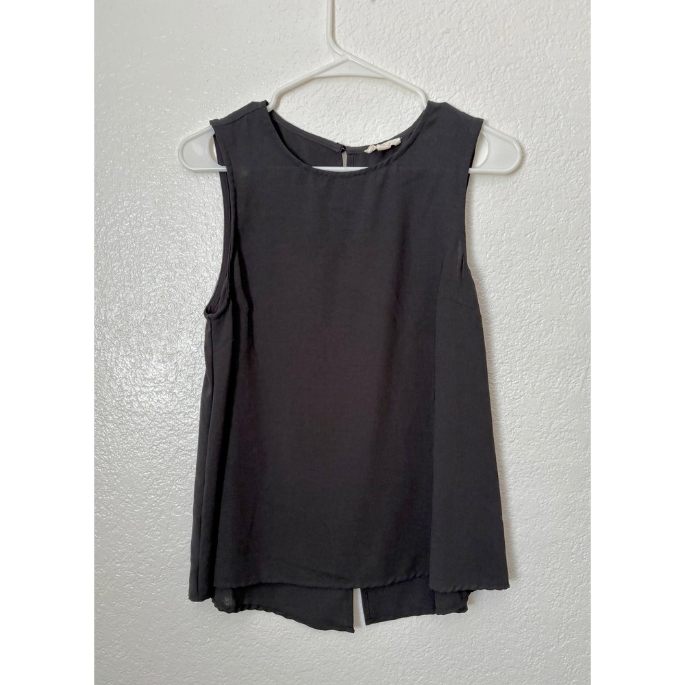 Gilli Black Sleeveless Button Back Top‎ Casual Blouse Summer Preppy Closet Basic